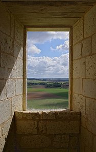 Château de Villebois-Lavalette : vue vers la Dordogne