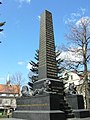 یادبود در سال ۱۸۱۹ در بونزلائو (بولسواویتس), جایی که کوتوزوف در سال ۱۸۱۳ درگذشت برپا شده است.