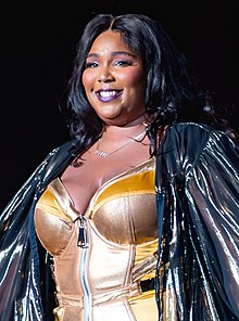 Lizzo performing in November 2019