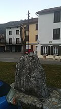 Menhir de Savignac-les-Ormeaux, Savignac-les-Ormeaux