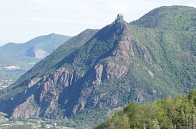 Vue du mont Pirchiriano depuis le :val Sessi (it).