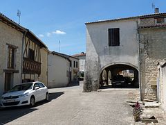 Les arcades de la bastide