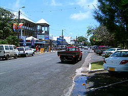 阿瓦魯阿市區主要街道Ara Maire Nui