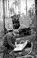 Saksalainen radioryhmä, merkinantoryhmä, panssaroituine ajoneuvoineen Lapissa jatkosodan aikana