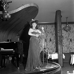 Katie Rolfsen, 1956