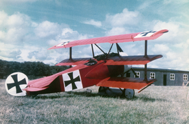 Lynn Garrison's Fokker Dr.1 EI-APW, Ireland, 1970.png