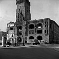 Das Neue Rathaus nach den Zerstörungen im Zweiten Weltkrieg (1952)