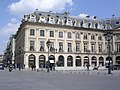 Placo Vendôme en Parizo de Hardouin-Mansart.