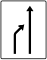 Zeichen 531-20 Einengungstafel; Darstellung ohne Gegenverkehr: noch ein Fahrstreifen rechts in Fahrtrichtung