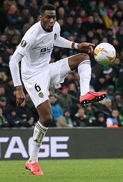 Geoffrey Kondogbia 2019.jpg