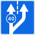 Start of extra lane with minimum speed limit