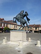 Statue d'Artagnan Lupiac 4.jpg