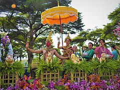 Fra parade ved Maha Songkran Festival i Bangkok (2019).