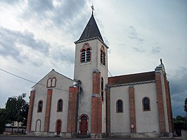Kerk in Charmeil