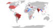 Landen met aanzienlijke democratische erosie (rood) en landen waar de democratie er aanzienlijk op vooruit ging (blauw) (2010-2020)