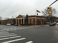 Glen Cove Post Office in 2015