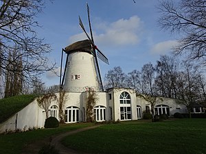 Windmolen, in gebruik als seniorenwoning