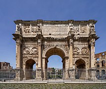 Arch of Constantine (Rome) - South side, from Via triumphalis.jpg