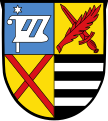 Gemeinde Kirchheim b.München Geviert; 1: In Blau eine silberne Windfahne; 2: in Gold schräg gekreuzt ein rotes Schwert und ein roter Palmzweig; 3: in Gold ein aus zwei übereinander gelegten Balken bestehendes rotes Andreaskreuz; 4: in Schwarz drei silberne Leisten.