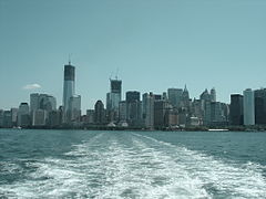Manhattan sett fra en av fergene som går ut til Liberty Island Foto: Oskar Aanmoen