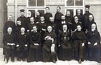 Със свещеници от Никополската епархия, Русе, около 1930 г.