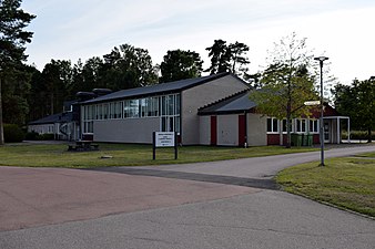 Försvarsmedicincentrum före detta kasernetablissement i Hammarö.