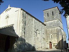 L'église Saint-Gervais et Saint-Protais.