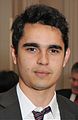 Max Minghella interpreta Nick Blaine.