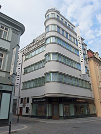 Brandeis Department Store, Prague