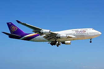 Thai Airways B747-400