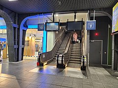 Escalators à la gare de Bruxelles-Midi.jpg