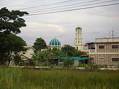 مسجد بتايا في مدينة بتايا.