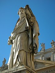 Statue of San Paolo, outside the Basilica