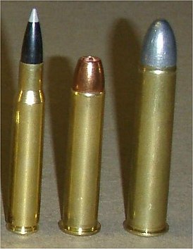 .30-06 (слева), .45-70, и .50-90 Sharps справа