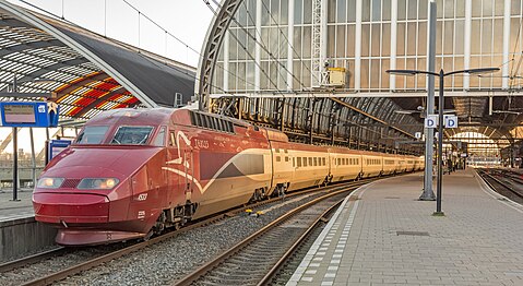 Thalys onder de noordelijke stationskap; 7 januari 2018.