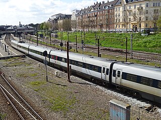 DSB IR4 21 at Østerport Station.