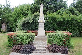 Monument aux morts Saint Aignan sur Ry.jpg