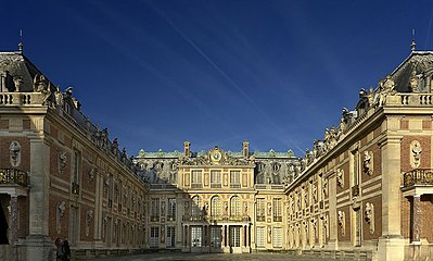 Palatul "Versailles"