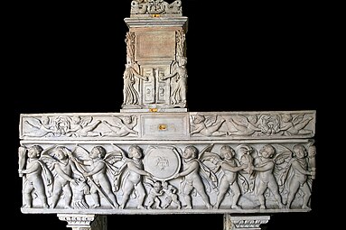 Roman sarcophagus with putti, c.160 AD, marble, Vatican Museums, Rome, Italy