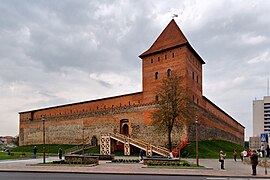 Лідскі замак, пабудаваны ў 1330-я гады.