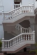 Escaleras en el Palacio de Gobierno de Barquisimeto.jpg