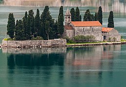 Monasterio de San Jorge, Perast, Bahía de Kotor, Montenegro, 2014-04-19, DD 21.JPG