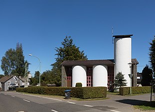 Paustenbach, straatzicht: die Paustenbacher Strasse