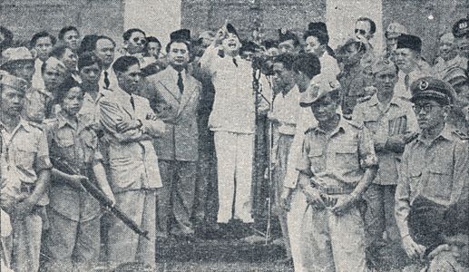 Sukarno at Istana Merdeka (1949)