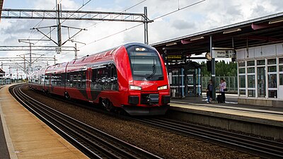 Tåg från MTRX stannar på Södertälje syd. Från stationen kan man resa till Stockholm, Göteborg och Malmö samt de skandinaviska huvudstäderna Oslo och Köpenhamn utan byte.