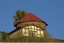 Sanderburg, eitt av teimum trimum slottinum í Windhoek.