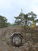 The Utøya-monument & Bommersvik-statue Bommersvik-statue at Bommersvik (14865148623).jpg