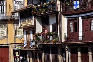 Balcones en la Plaza de Santiago.