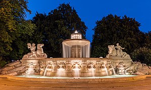 Fuente Wittelsbacher, Plaza Lenbach, Múnich, Alemania, 2015-07-04, DD 07-09 HDR.JPG