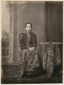 Kandjeng Ratu Madoe-Retno, relative of Hamengkoe Buwono VII, sultan of Yogyakarta, in court dress, around 1885.
